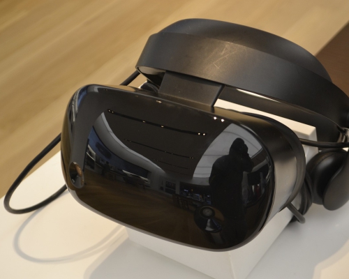 青海VR眼镜一体机